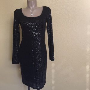 Arianne Sequin Cocktail Special Event Dress - M